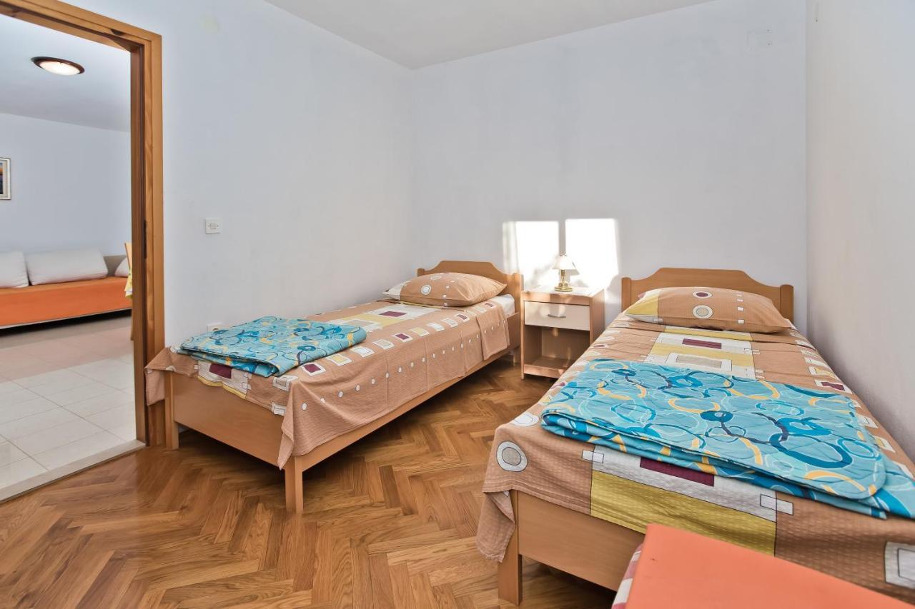 Villa Lucija Хвар Экстерьер фото